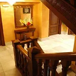 Aranda Hotel