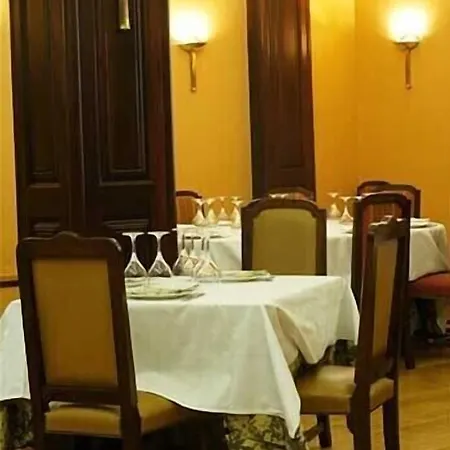 Otel Aranda 2*
