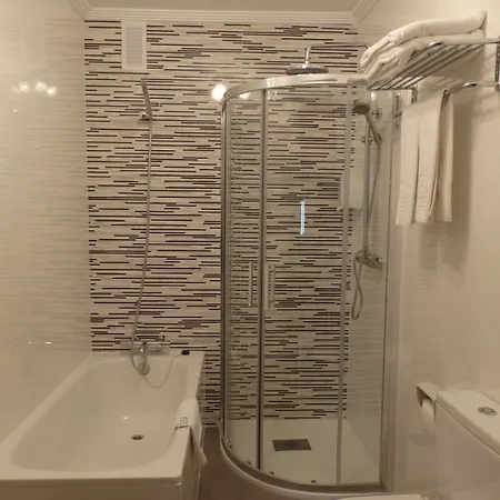 Otel Aranda 2*
