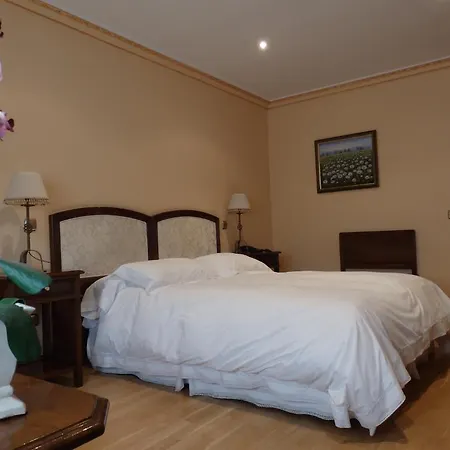 Aranda Hotel