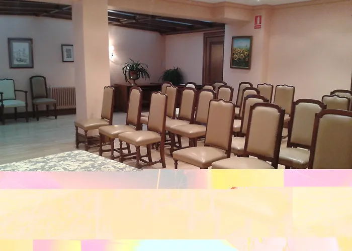 호텔 Aranda 아란다데두에로
