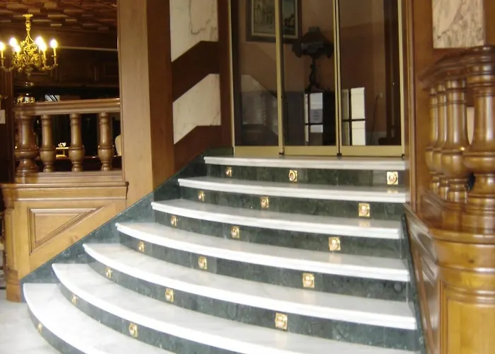 호텔 Aranda 아란다데두에로