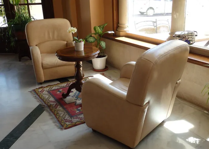 Отель Aranda 2*