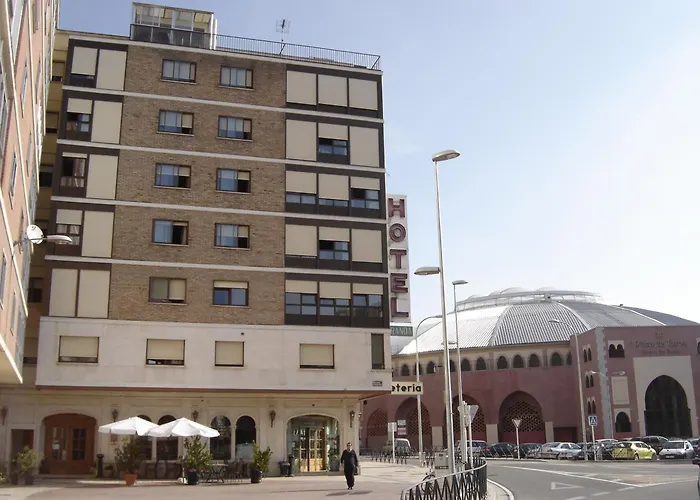 호텔 Aranda 아란다데두에로